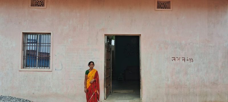 कभी छोटी छत में गुजर-बसर, आज सपनों का पक्का आशियाना! प्रधानमंत्री आवास ने बदली राजकुमारी यादव की जिंदगी, परिवार को मिला सुकून और सम्मान