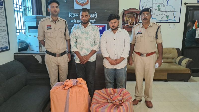 नशे के कारोबार पर सरकंडा पुलिस का बड़ा वार! कार की डिक्की से 520 नग प्रतिबंधित ऑनरेक्स कफ सिरप बरामद, ₹1.04 लाख की नशीली सीरप समेत कार-मोबाइल जब्त, 2 आरोपी गिरफ्तार