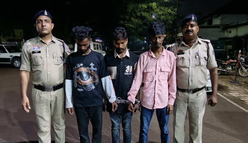 हॉर्न बजाने को लेकर हुआ विवाद, युवक पर चाकू-रॉड से हमला! पुरानी बस्ती पुलिस ने 3 आरोपियों को दबोचा, वारदात में इस्तेमाल चाकू बरामद