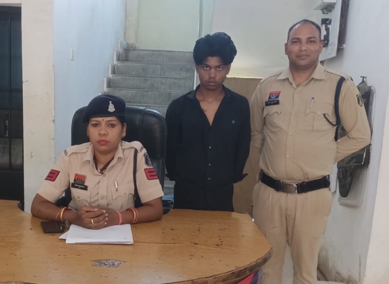 शराब के पैसों को लेकर खूनी विवाद, युवक पर चाकूनुमा हथियार से हमला; तोरवा पुलिस ने आरोपी को तत्काल गिरफ्तार कर भेजा रिमांड पर