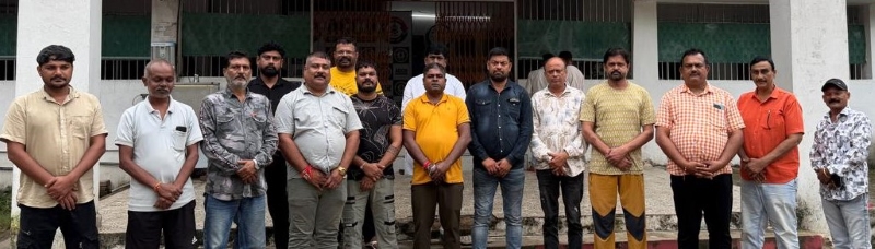 2100 से अधिक आदतन बदमाश पुलिस की निगरानी में! दुर्ग में गैंग हिस्ट्रीशीटरों पर विशेष अभियान, 50 का बाउंड ओवर और MCU; रिकॉर्ड खंगालकर कसा शिकंजा