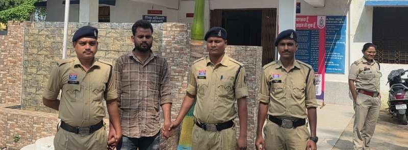 आत्महत्या मामले से मचा हड़कंप! मानसिक प्रताड़ना और रोक-टोक के आरोपों ने खोला राज, पुलिस ने दुष्प्रेरण के आरोपी को दबोचा