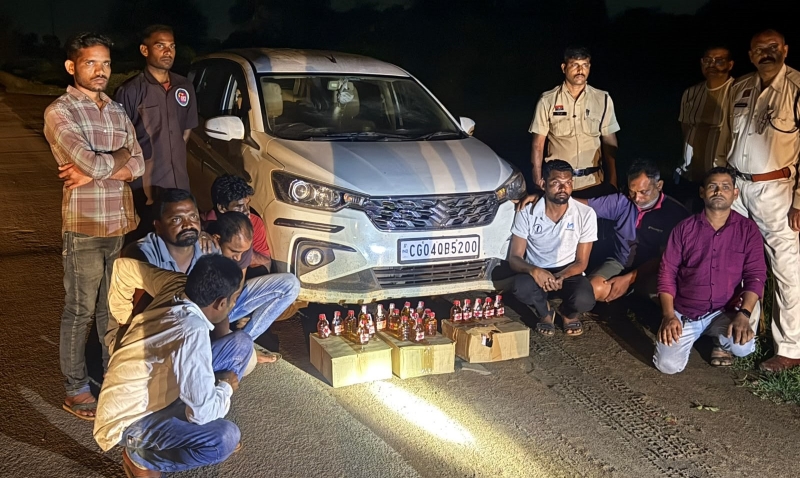 सरकारी शराब दुकान से निकली अवैध तस्करी की बड़ी खेप! आरंग पुलिस ने आर्टिका कार में 160 पाव शराब के साथ 7 को दबोचा, शिक्षक भी शामिल