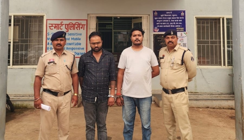 दूसरों के दस्तावेजों पर मोबाइल-AC फाइनेंस, सामान सेकंड हैंड बाजार में बेचकर कमाया मुनाफा! पद्मनाभपुर पुलिस ने 2 और आरोपियों को दबोचा
