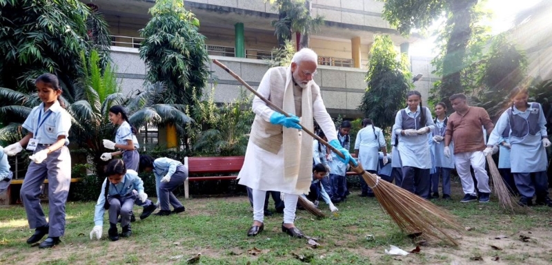 सेवा से संकल्प और संकल्प से विकसित भारत की ओर, उज्ज्वला की नीली लौ से गरीब की थाली तक पहुंचती योजनाएं और जनभागीदारी बन रही राष्ट्र निर्माण की मजबूत आधारशिला