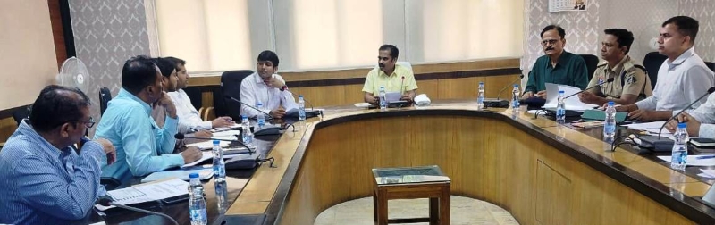 रायपुर के ब्लैक स्पॉट पर अब होंगे जरूरी सुरक्षा सुधार, टाटीबंध से पारागांव-निसदा मोड़ तक कार्यों की समीक्षा; तय समय-सीमा में सुधार पूरा करने के निर्देश