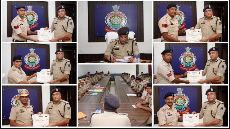 नवीन आपराधिक कानून के तहत त्वरित विवेचना पर दुर्ग पुलिस का फोकस, समय-सीमा में अभियोग पत्र पेश करने वाले 20 विवेचक सम्मानित—प्रशस्ति पत्र देकर बढ़ाया उत्साह