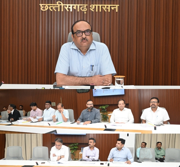 धमतरी से राजनांदगांव तक औद्योगिक निवेश का विस्तार, कचना में 43,200 वर्गमीटर का फ्लैटेड फैक्टरी कॉम्प्लेक्स और पटेवा में 306 एकड़ में इलेक्ट्रॉनिक्स मैन्युफैक्चरिंग क्लस्टर 2.0 होगा विकसित