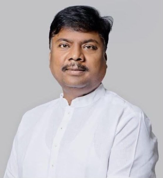 बस्तर में भारी बारिश से जलभराव और बाढ़ जैसी स्थिति, मंत्री केदार कश्यप ने संभाग के सभी कलेक्टरों से ली पल-पल की जानकारी; राहत-बचाव तेज करने और संवेदनशील इलाकों की निगरानी के निर्देश