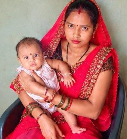 मातृत्व के दौर में मजदूरी छूटी तो बढ़ी चिंता, ‘सेवा संकल्प’ ने दिया सहारा; कमला साहू को ₹20 हजार की सहायता से नवजात की देखभाल हुई आसान