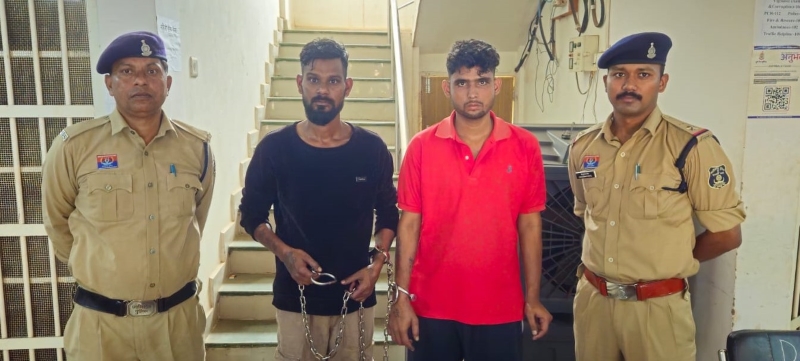 पुरानी रंजिश ने लिया खूनी रूप, युवक के पेट में धारदार हथियार से किया जानलेवा वार; वैशाली नगर पुलिस ने 2 आरोपियों को दबोचा, हथियार बरामद
