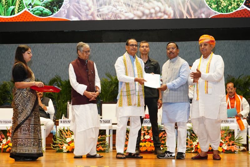 छत्तीसगढ़ के किसानों को केंद्र की बड़ी सौगात, कृषि विकास के लिए मिले ₹181.99 करोड़; नेताम की पहल से योजनाओं को मिलेगी नई रफ्तार