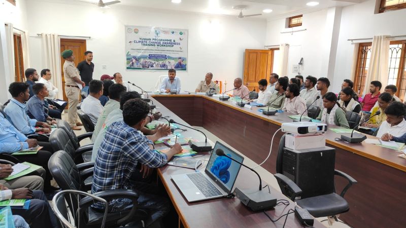 सेवा संकल्प अभियान में पर्यावरण संरक्षण का संदेश: जशपुर के युवाओं ने सीखा जैव विविधता का महत्व, प्रकृति अवलोकन और संरक्षण में सहभागिता का संकल्प
