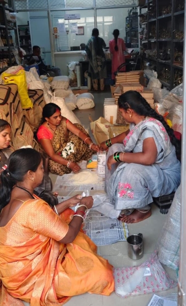 खेत से टोक्यो तक महकी ‘नगरी दुबराज’ की खुशबू, गट्टासिल्ली की महिला किसानों ने जीआई टैग वाले पारंपरिक चावल को दिलाई वैश्विक पहचान