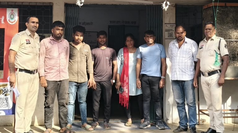 ‘ऑपरेशन प्रहार’ का बड़ा असर! अवैध शराब, जुआ और मारपीट की शिकायतों पर पुलिस का ताबड़तोड़ एक्शन, 6 आरोपियों पर प्रतिबंधात्मक कार्रवाई