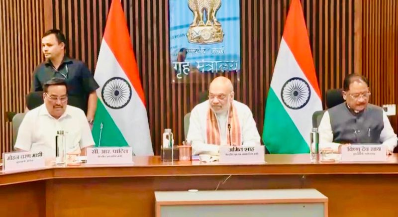 महानदी जल विवाद पर नई दिल्ली में निर्णायक मंथन, अमित शाह के साथ CM साय और ओडिशा CM की अहम बैठक—दोनों राज्यों के किसानों और आने वाली पीढ़ियों के हित में सहमति से समाधान की पहल, वैज्ञानिक तथ्यों और पारदर्शी जल प्रबंधन पर छत्तीसगढ़ का जोर