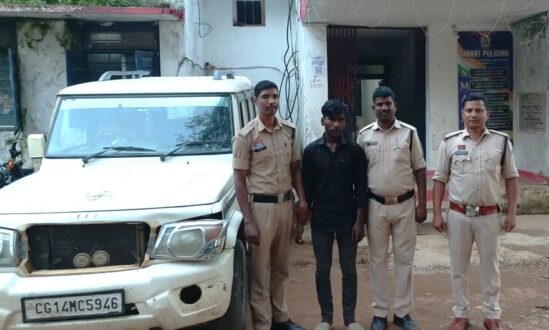 टोनही के शक ने बना दी हत्या की खूनी साजिश! मक्का खेत के पास बुजुर्ग को बोलेरो से रौंदकर मौत के घाट उतारा, फिर एक्सीडेंट का रूप देने की कोशिश—जांच में खुला राज, मुख्य आरोपी गिरफ्तार कर जेल भेजा