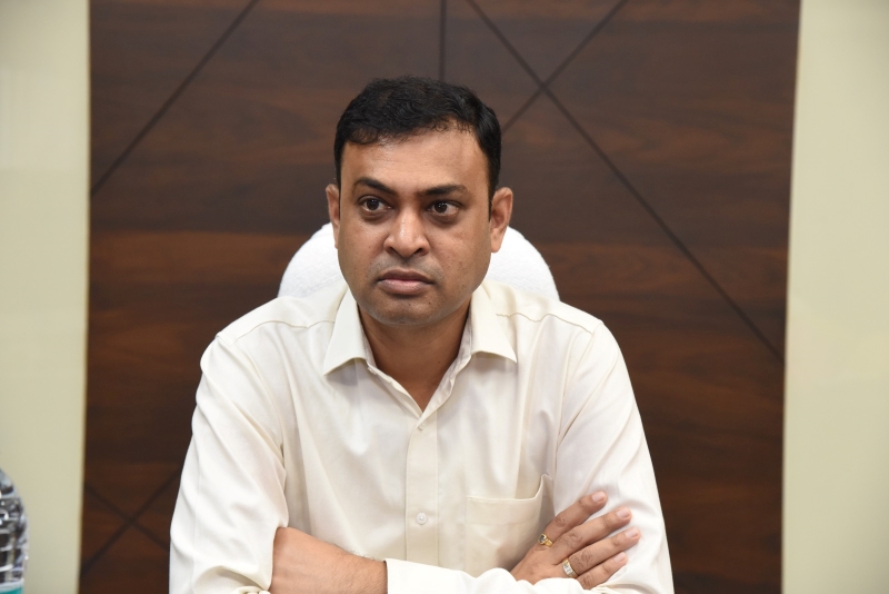 जनसंपर्क विभाग को मिला नया नेतृत्व, आशीष टिकरिया ने संचालक पद का संभाला कार्यभार; विभागीय अधिकारियों एवं कर्मचारियों ने स्वागत कर नवीन दायित्व के लिए दी बधाई