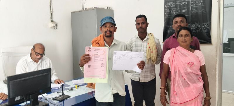 रजिस्ट्री के साथ ही नामांतरण की राह आसान, ऑटोम्यूटेशन से किसान चंद्रशेखर का बचा समय—अब अलग से दफ्तरों के चक्कर लगाने की जरूरत नहीं