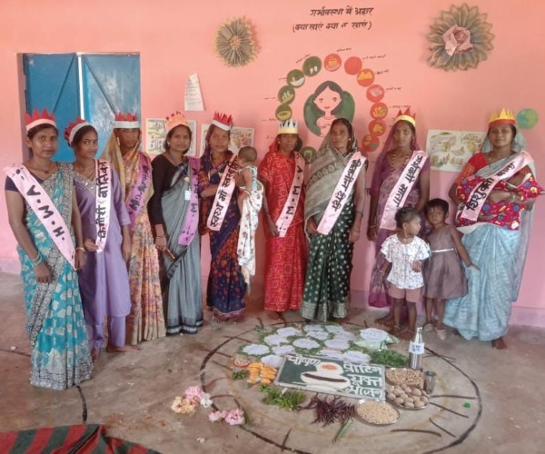 ‘हर घर मुनगा, घर-घर मुनगा’ से पोषण का संदेश, आंगनबाड़ी केंद्रों में सेवा गतिविधियों की धूम—पौष्टिक थाली, अन्नप्राशन, गोदभराई और जागरूकता कार्यक्रमों के साथ हितग्राहियों को योजनाओं की जानकारी