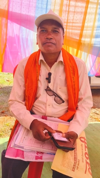 गांव में लगा ‘सेवा सेतु’ बना बच्चों के उज्ज्वल भविष्य की उम्मीद, निर्माण श्रमिक विरेन्द्र सिंह को मिली मुख्यमंत्री नौनिहाल छात्रवृत्ति योजना की जानकारी; एक ही शिविर में समझी पात्रता और आवेदन की पूरी प्रक्रिया