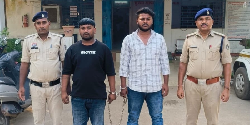 पुरानी रंजिश में स्टील पंच और धारदार चाकू से जानलेवा हमला, भाटापारा पुलिस ने 2 मुख्य आरोपियों को दबोचा! पहले 3 आरोपी जा चुके जेल, अब संगठित अपराध की धारा 111 BNS भी जुड़ी
