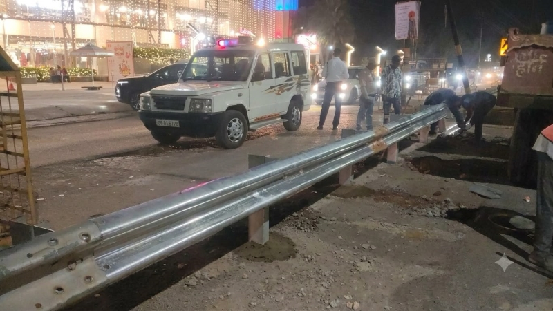 रिंग रोड-1 पर मनमानी एंट्री पर लगा ब्रेक! तेलीबांधा में अवैध रास्ता बंद, भाठागांव में अतिक्रमण पर कार्रवाई; गड्ढों की मरम्मत से लेकर अवैध पार्किंग तक पर NHAI की नजर