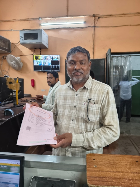 रजिस्ट्री कराई और तुरंत जमीन अपने नाम—नामांतरण के लिए न आवेदन की दौड़भाग, न तहसील के चक्कर! छत्तीसगढ़ में तकनीक से आसान हुई पंजीयन व्यवस्था, ‘सेवा संकल्प अभियान’ में सामने आई किसान की राहतभरी कहानी