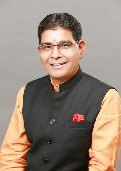 बलौदाबाजार, सिमगा और तिल्दा-नेवरा को मिली करोड़ों की विकास सौगात, मंत्री टंक राम वर्मा के प्रयासों से 42 नए कार्यों को मंजूरी; कहीं सुधरेंगी सड़कें तो कहीं स्कूलों और ग्रामीण सुविधाओं को मिलेगी नई मजबूती!