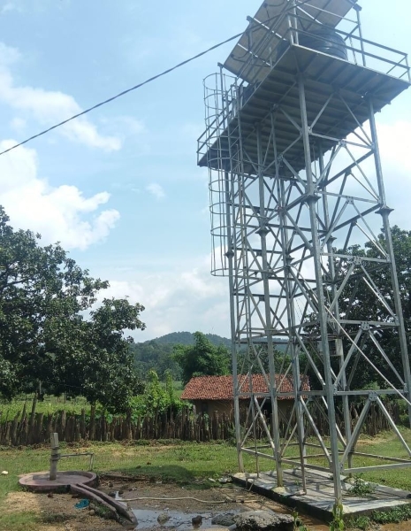 जहां पानी के लिए तय करना पड़ता था मीलों का सफर, वहां अब सौर ऊर्जा से मिल रहा पेयजल! नारायणपुर में 1,064 सोलर पंपों का लक्ष्य, 849 स्थापित—अबूझमाड़ में आई बदलाव की नई लहर