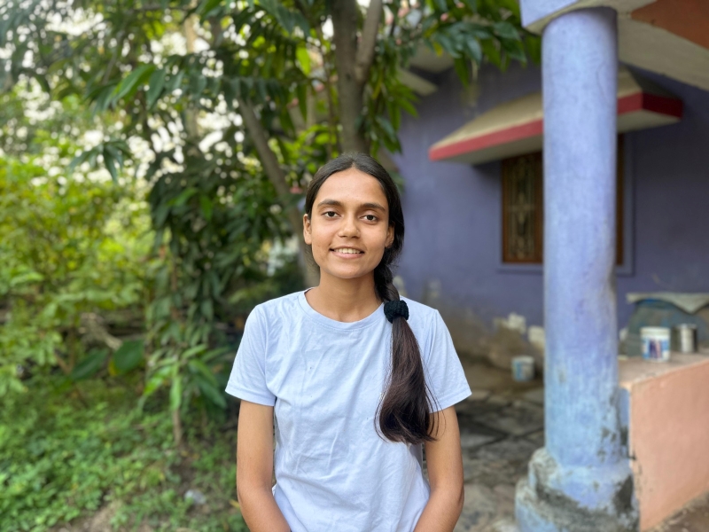 क्या पैसों की कमी अब निकिता के सपनों की राह रोक पाएगी? श्रमिक परिवार की बेटी को मिली 20 हजार रुपये की आर्थिक सहायता, मुख्यमंत्री नोनी सशक्तिकरण योजना बनी पढ़ाई जारी रखने और सुनहरे भविष्य की उम्मीद