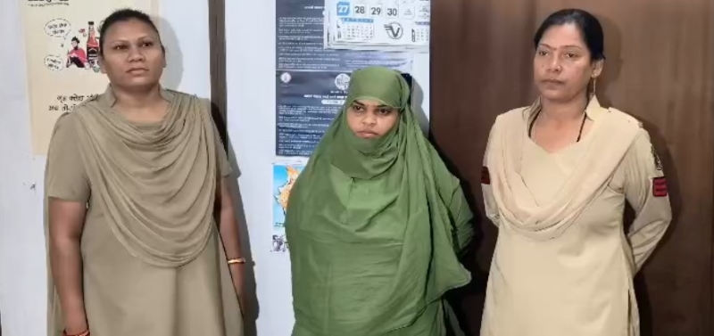 पहले जीता ज्वेलर्स का भरोसा, फिर ले उड़ी ₹1.88 करोड़ के सोने-हीरे के आभूषण! रायपुर पुलिस ने किरण साहू को पकड़ा, फर्जी हस्ताक्षर वाले चेक से खुला मामला