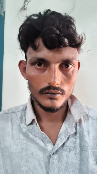घर में सोता रहा युवक, खुला दरवाजा बना चोरी का मौका! चरौदा में मोबाइल चोरी का आरोपी गिरफ्तार