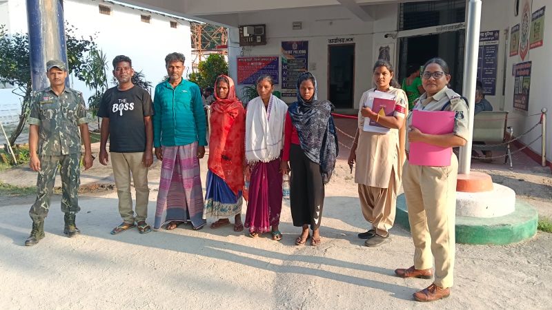 मां पर 9 माह के मासूम को ₹1.80 लाख में बेचने का आरोप! कुनकुरी पुलिस ने पश्चिम बंगाल से बच्चे को कराया सकुशल बरामद, 5 आरोपी गिरफ्तार