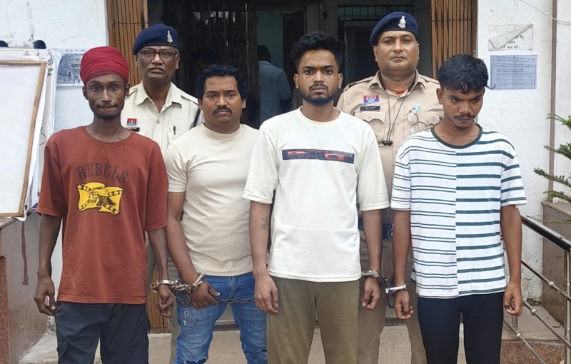 कमीशन के लालच में बैंक खाते बने साइबर ठगी का जरिया! देशभर में ठगी की रकम ट्रांसफर करने के मामले में 5 और गिरफ्तार, आखिर कितने राज्यों तक फैला है नेटवर्क?