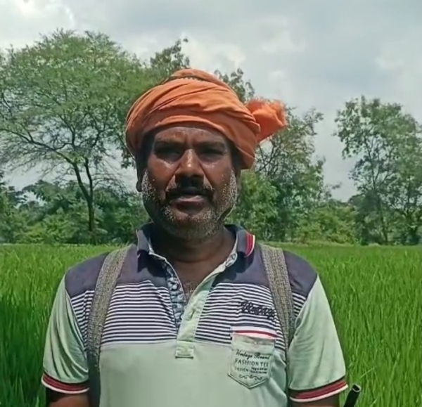 खेती की जरूरतों के लिए अब नहीं करनी पड़ती उतनी चिंता! पीएम-किसान योजना से रोहित कुर्रे को मिल रही आर्थिक मदद, खाद-बीज सहित खेती के जरूरी खर्चों को पूरा करने में मिल रहा सहारा।