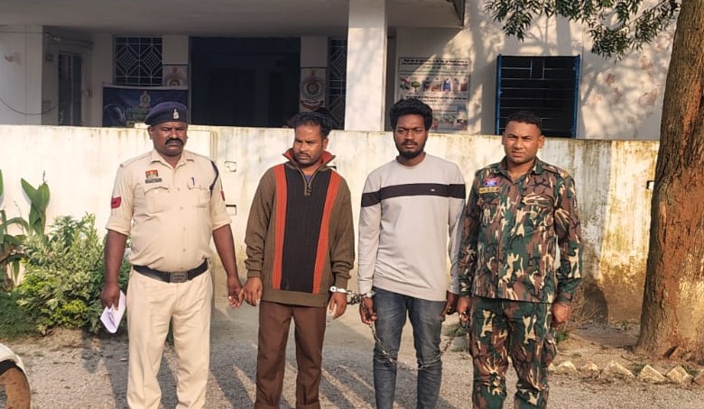 लोदाम में दो सनसनीखेज मामले, पुलिस की ताबड़तोड़ कार्रवाई! सरकारी वाहन के शीशे तोड़कर आरक्षक को घायल करने वाला आरोपी गिरफ्तार, गर्भवती युवती से शादी का वादा कर मुकरने के मामले में भी आरोपी जेल रवाना