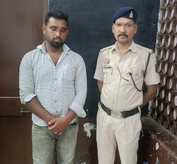 पकड़े गए आरोपियों से खुला तस्करी का पूरा लिंक, ओडिशा तक पहुंची पुलिस! 15.5 किलो गांजा और स्विफ्ट कार जब्ती मामले में मुख्य सप्लायर गिरफ्तार, नेटवर्क की कड़ियां खंगाल रही पुलिस