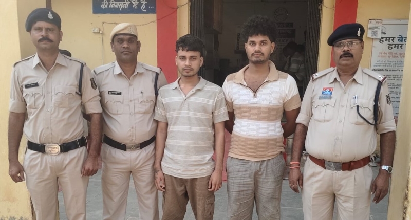उधारी के ₹2,000 मांगने पर बरपा था कहर, गंभीर मारपीट के बाद युवक ने तोड़ा दम! पामगढ़ पुलिस ने फरार दो आरोपियों को दबोचा, हत्या के केस में अब तक तीन आरोपी गिरफ्तार
