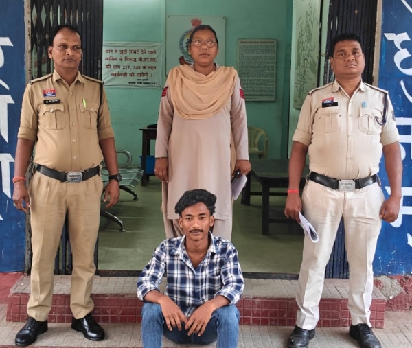 शादी का भरोसा देकर शारीरिक शोषण और फिर शादी से इनकार का आरोप! रायगढ़ में ‘अभियान संवेदना’ के तहत कार्रवाई, आईफोन जब्त कर आरोपी को भेजा जेल
