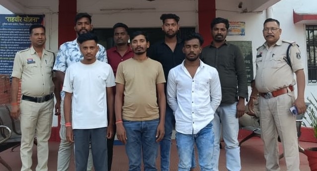 दो गांवों में विवाद के तीन मामले, पुलिस ने 7 आरोपियों को भेजा जेल! पहरिया में गणेश विसर्जन और कोरबी में जमीन विवाद को लेकर मारपीट के आरोप, सभी न्यायिक रिमांड पर।