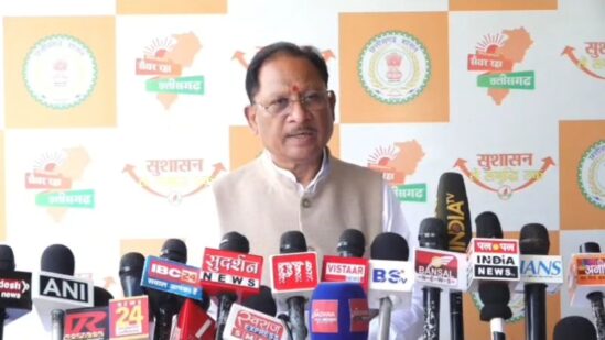 धान खरीदी से पहले मुख्यमंत्री विष्णुदेव साय का बड़ा ऐलान! 27.50 लाख से अधिक किसानों से ₹3100 प्रति क्विंटल में खरीदा जाएगा धान, 360 नए केंद्रों और घर बैठे टोकन की सुविधा से बदलेगी खरीदी की व्यवस्था