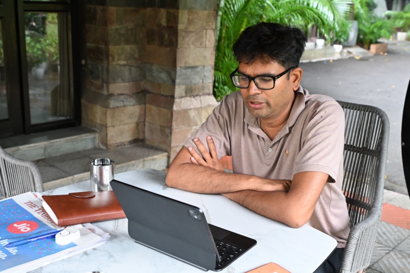 सरिया अंचल की विकास परियोजनाओं में कहां हो रही देरी, किन कामों को मिली रफ्तार? वित्त मंत्री ओपी चौधरी ने वर्चुअल बैठक में ली प्रगति की जानकारी, टेंडर प्रक्रिया जल्द पूरी कर निर्माण शुरू करने पर दिया जोर।