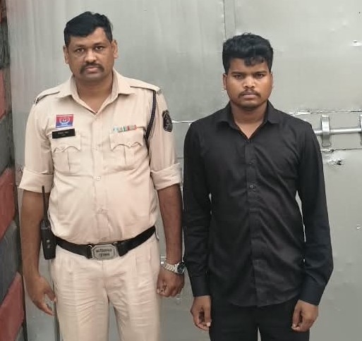 किस्तों की रकम लेकर मोबाइल बंद किया और हो गया फरार! ₹7.58 लाख के गबन मामले में रायगढ़ पुलिस ने हैदराबाद से कलेक्शन एजेंट को पकड़ा, न्यायिक प्रक्रिया के बाद जेल भेजा गया।