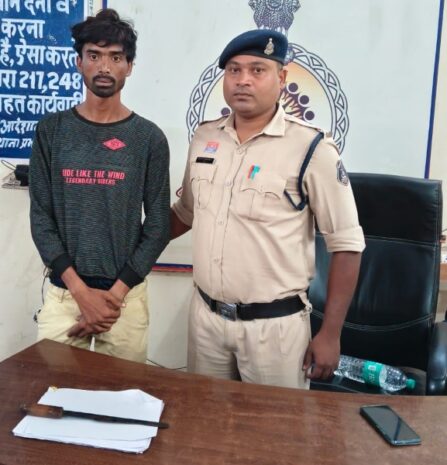 सुबह की सैर से लौट रही महिला से विवाद, बेटे के सामने चापड़नुमा हथियार निकालकर दी जान से मारने की धमकी! पुरानी भिलाई पुलिस की त्वरित कार्रवाई, आरोपी न्यायिक रिमांड पर।