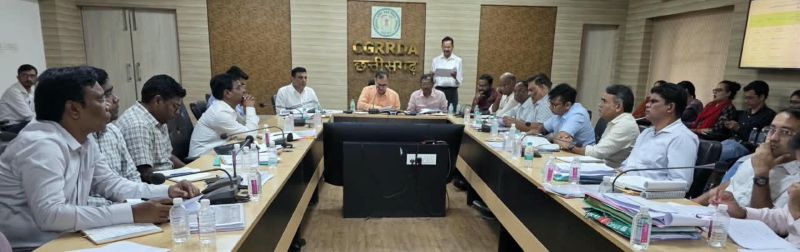 अब सड़क विकास में लापरवाही नहीं चलेगी… बस्तर के दूरस्थ और नक्सल प्रभावित रहे गांवों को जोड़ने के लिए सरकार सख्त! धीमे काम पर कार्यपालन अभियंता के खिलाफ कार्रवाई, उप अभियंता निलंबित करने के निर्देश… हर पात्र बसाहट तक सड़क पहुंचाने का संकल्प!