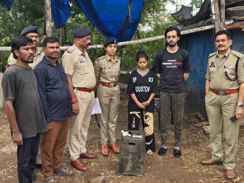 पहले भी चिट्टा मामले में जेल जा चुका था तरुण बजाज, फिर नशे के कारोबार में पकड़ा गया! कबीर नगर पुलिस ने महिला साथी के साथ किया गिरफ्तार, 9.53 लाख का सामान जब्त